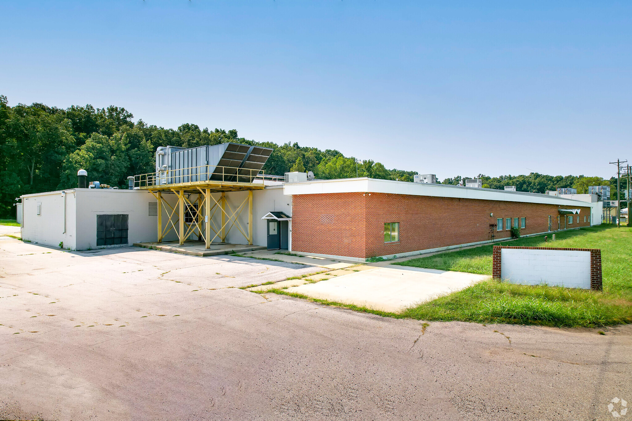 2 Industrial Dr, Piedmont, MO for sale Building Photo- Image 1 of 1