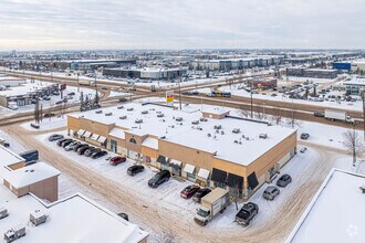 16956 111th Ave NW, Edmonton, AB - Aerial map view - Image1