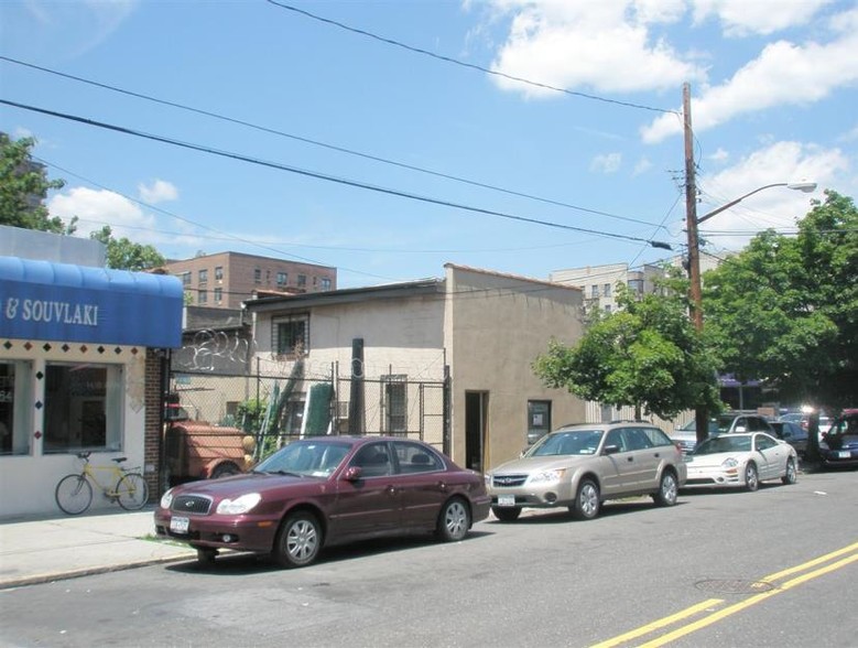 3633 Kingsbridge Ave, Bronx, NY for sale - Interior Photo - Image 1 of 1