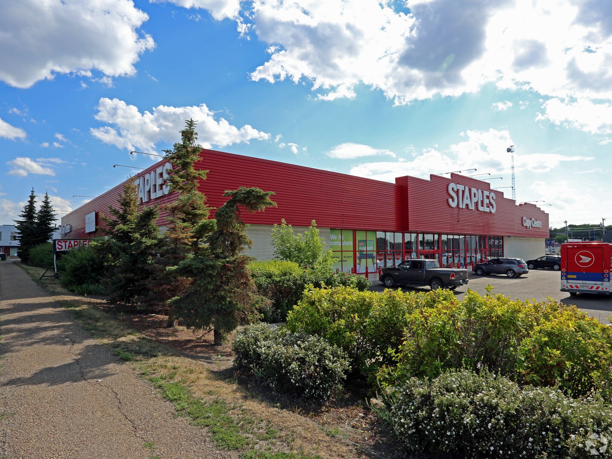 6510 Gateway Blvd NW, Edmonton, AB for sale Primary Photo- Image 1 of 1