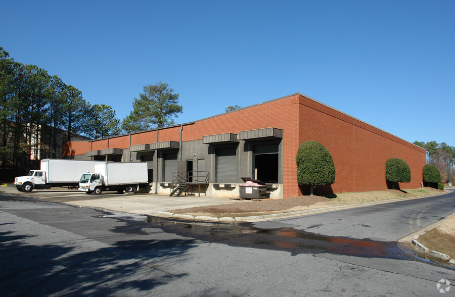 1666 Enterprise Way SE, Marietta, GA for lease - Building Photo - Image 3 of 7