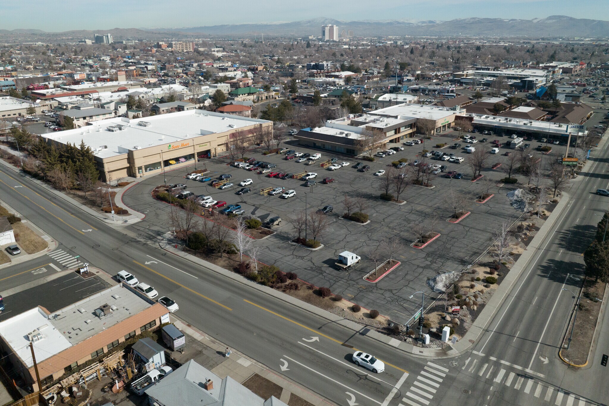 75195 W Plumb Ln, Reno, NV 89509 Lakeside Plaza