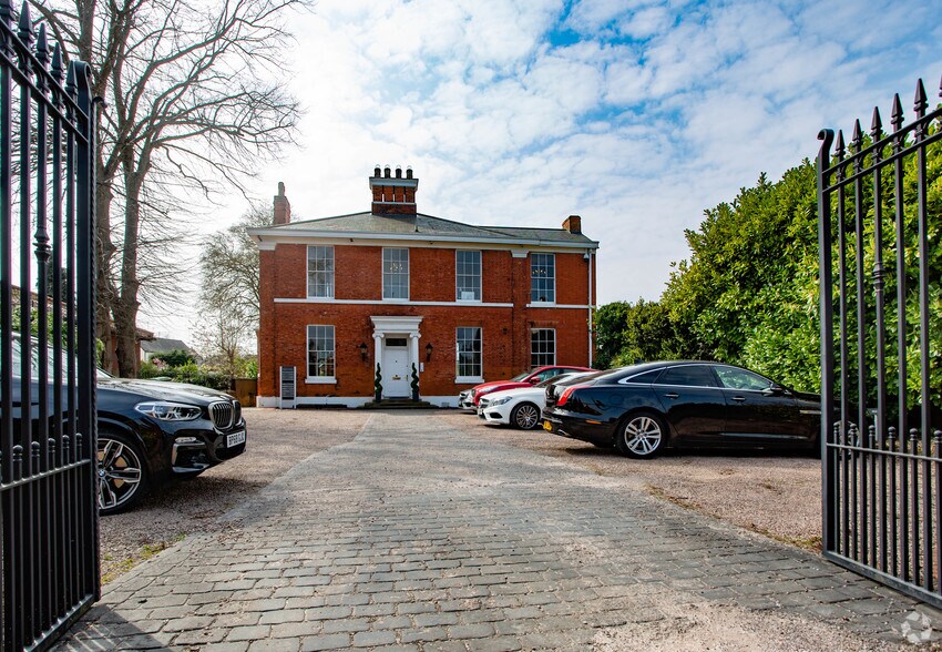 321 Tettenhall Rd, Wolverhampton, WV6 0JZ Bredon House