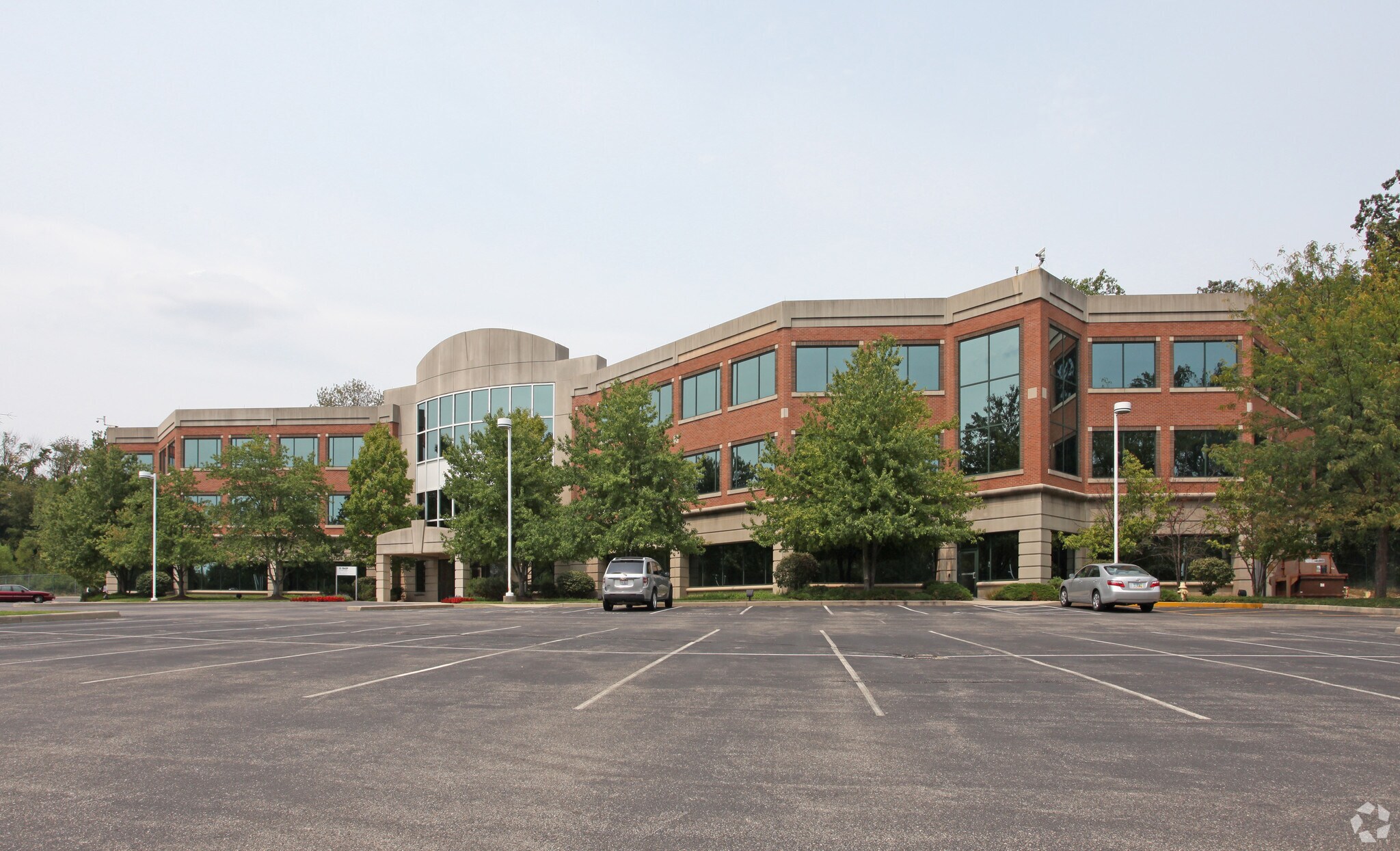 5051 Estecreek Dr, Cincinnati, OH for sale Primary Photo- Image 1 of 1