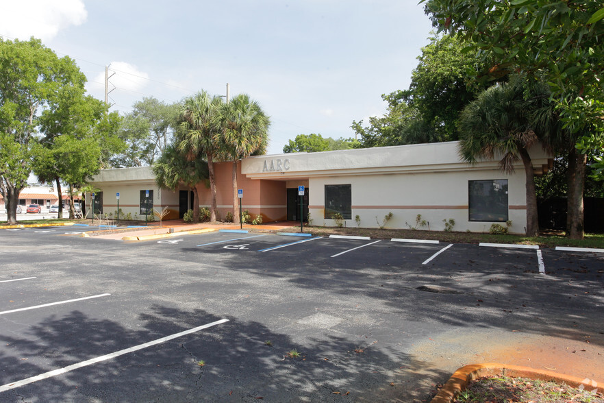 3550 Powerline Rd, Fort Lauderdale, FL for sale - Building Photo - Image 1 of 1