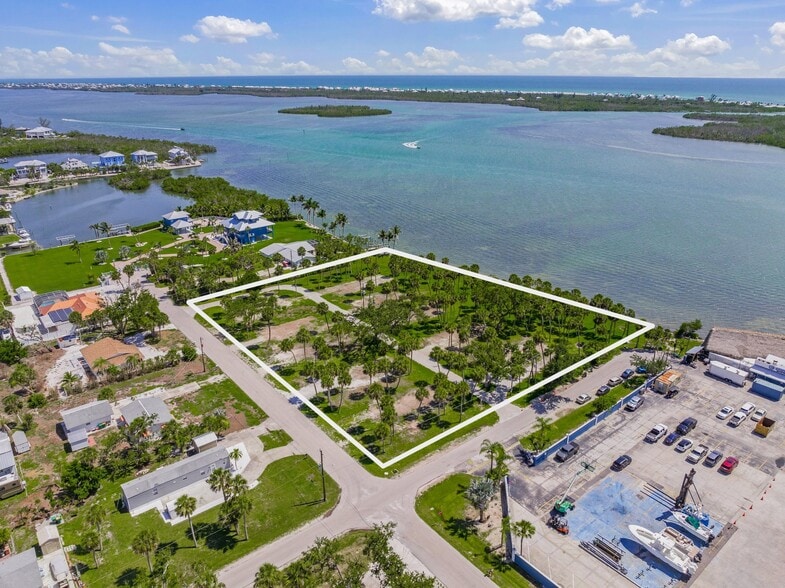 1 Rasche Road, Englewood, FL for sale - Building Photo - Image 3 of 18