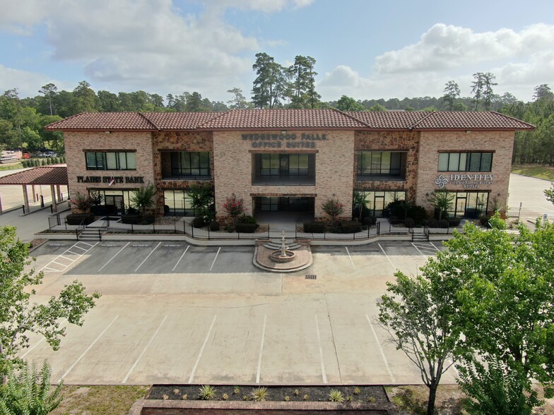 5452 Highway 105 W, Conroe, TX for lease - Building Photo - Image 1 of 8