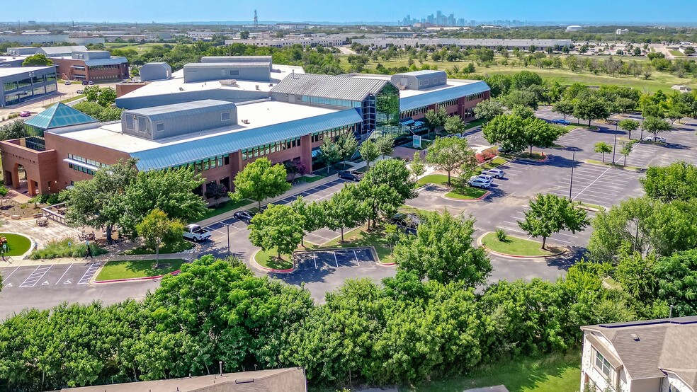 6800 Burleson Rd, Austin, TX for lease - Building Photo - Image 1 of 24