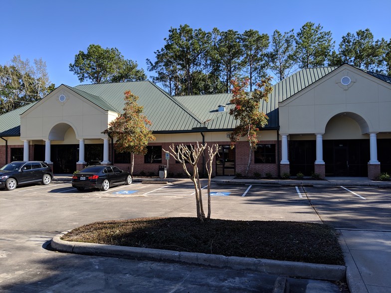 2815 W Lake Houston Pky, Kingwood, TX for lease - Building Photo - Image 2 of 2