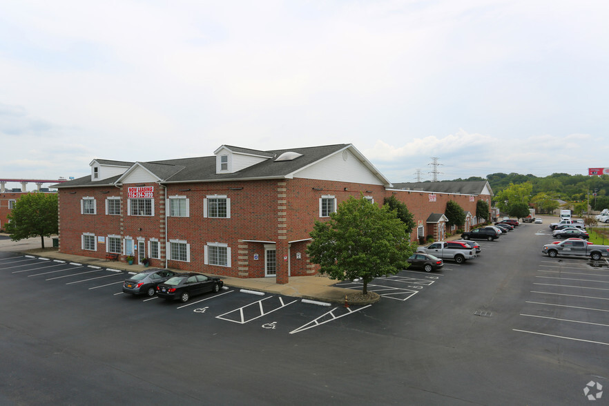 Canal Center Properties - Valley View, OH for Sale | LoopNet