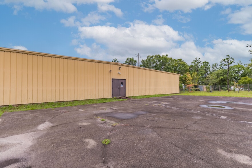 861 James Dunbar Rd, Pelion, SC for sale - Building Photo - Image 3 of 35