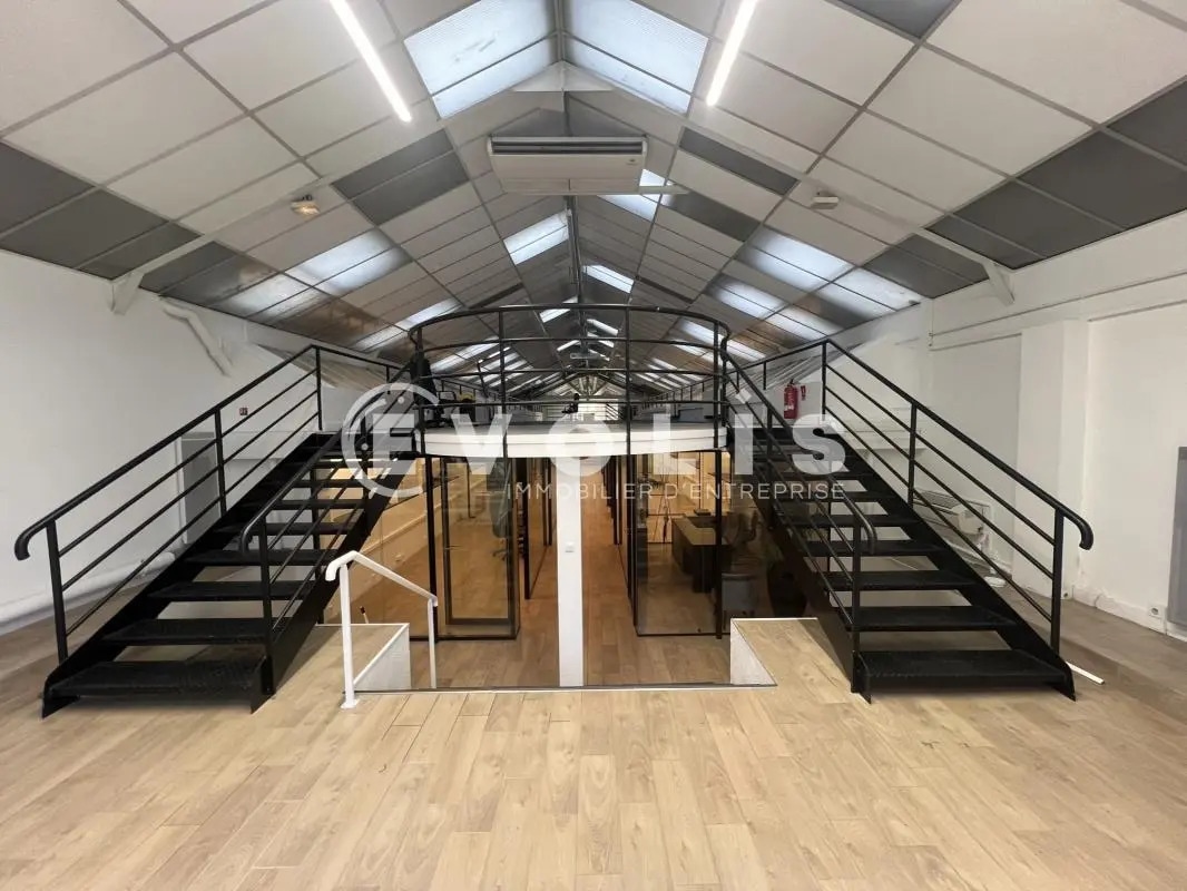 Office in Joinville-le-Pont for sale Interior Photo- Image 1 of 20