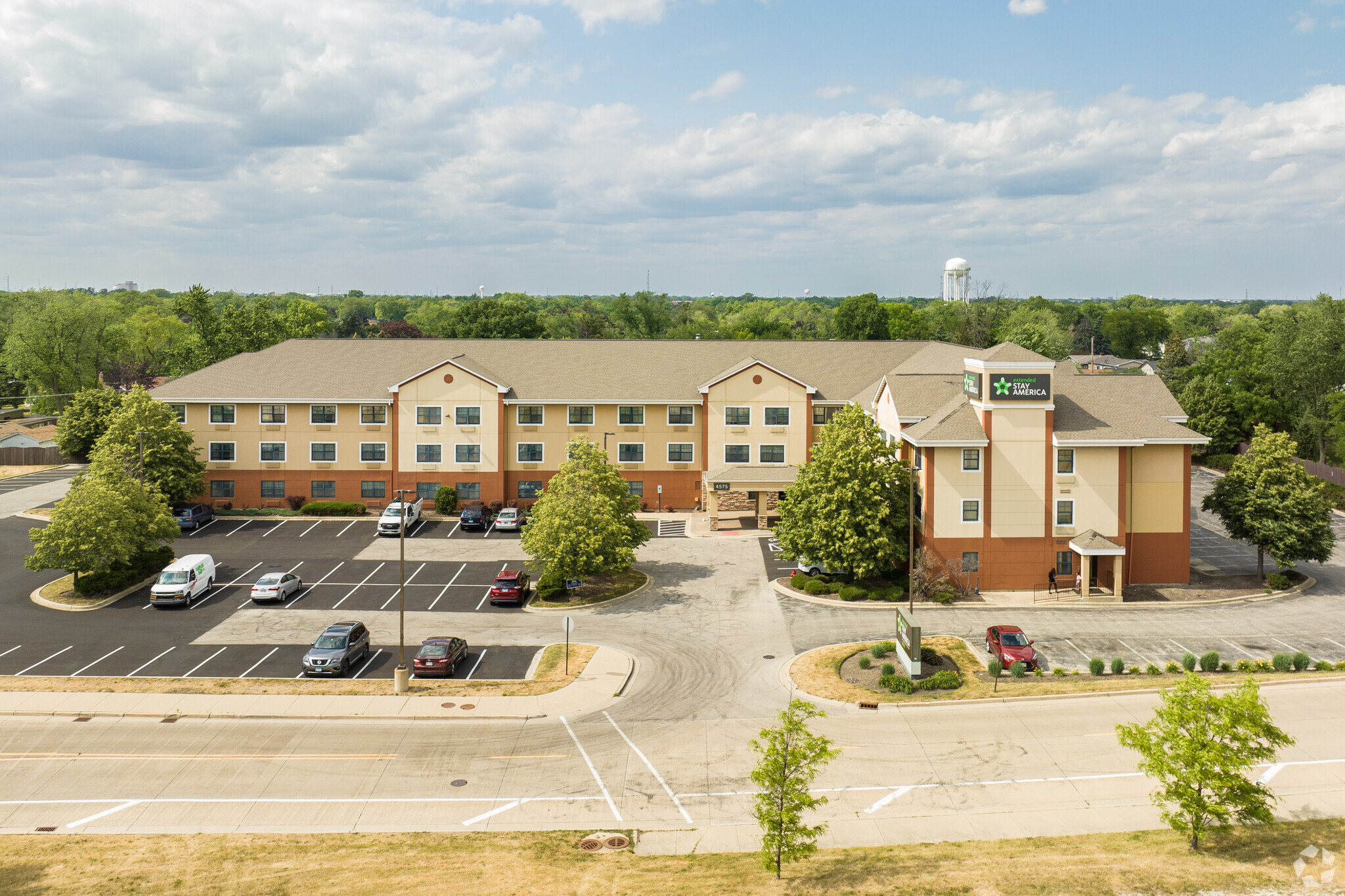 4575 Frontage Rd, Hillside, IL for sale Building Photo- Image 1 of 1