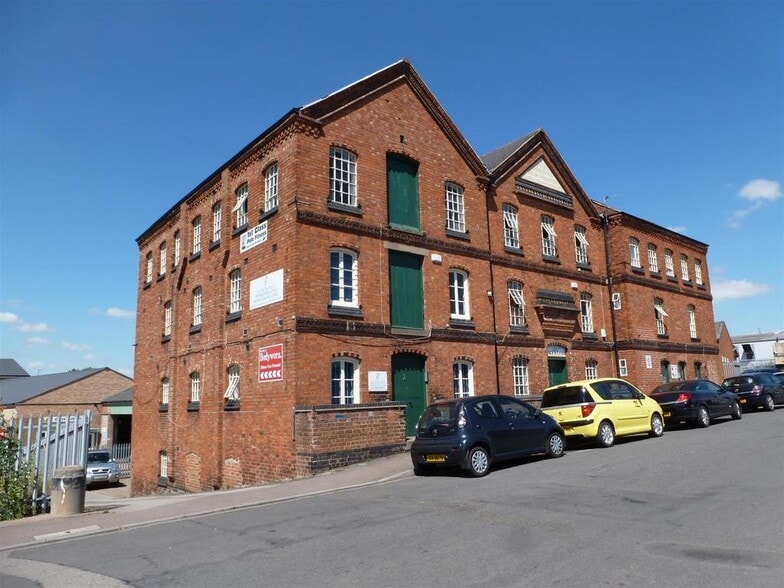 North St, Melton Mowbray for lease - Building Photo - Image 2 of 6