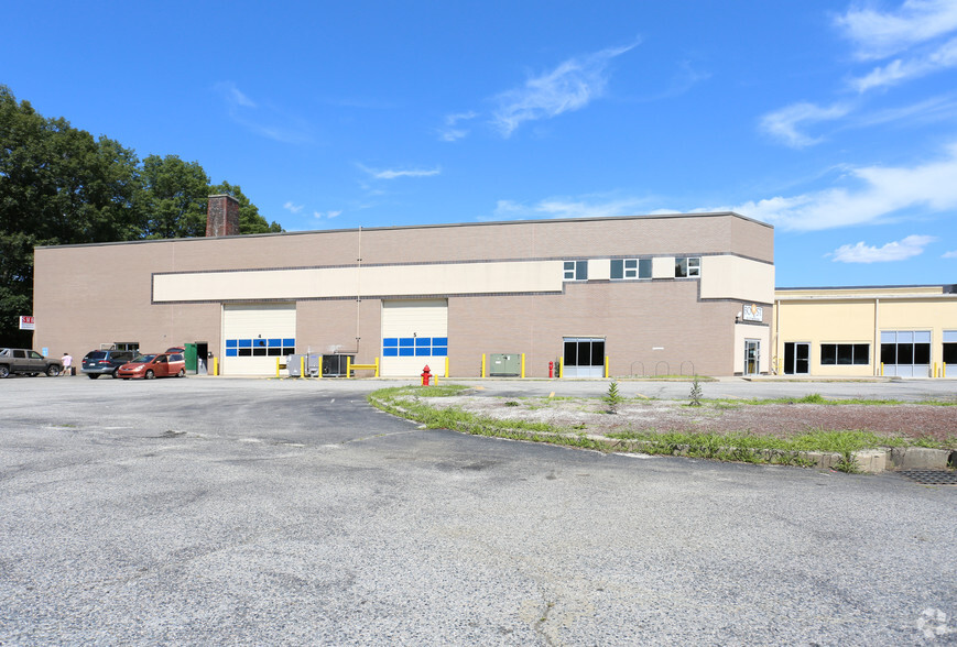 312 Main St, Hudson, MA for lease - Building Photo - Image 3 of 5