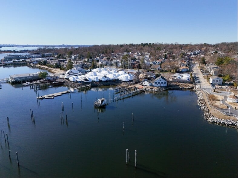 1 Orchard Beach Blvd, Port Washington, NY for sale - Building Photo - Image 3 of 7