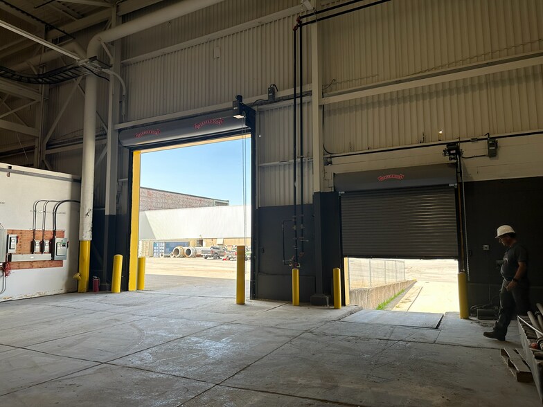 3363 Davis Rd., Thorold, ON for lease - Building Photo - Image 2 of 6
