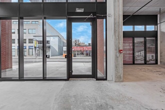 390-394 Bank St, Ottawa, ON for lease Interior Photo- Image 2 of 3