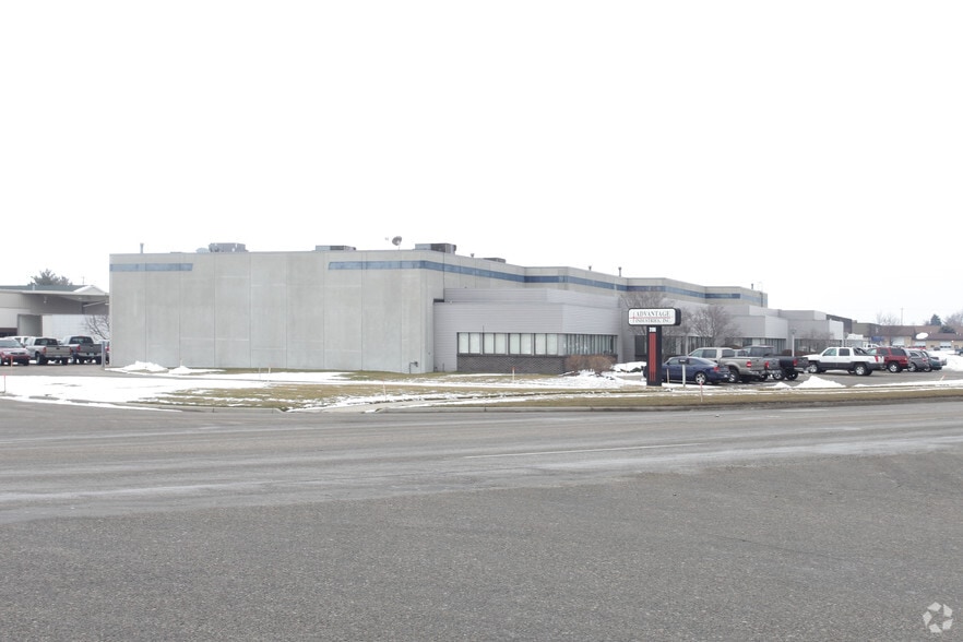 2196 Port Sheldon St SW, Jenison, MI for sale - Primary Photo - Image 1 of 2