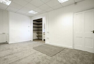 27 Newmarket St, Skipton for lease Interior Photo- Image 1 of 2