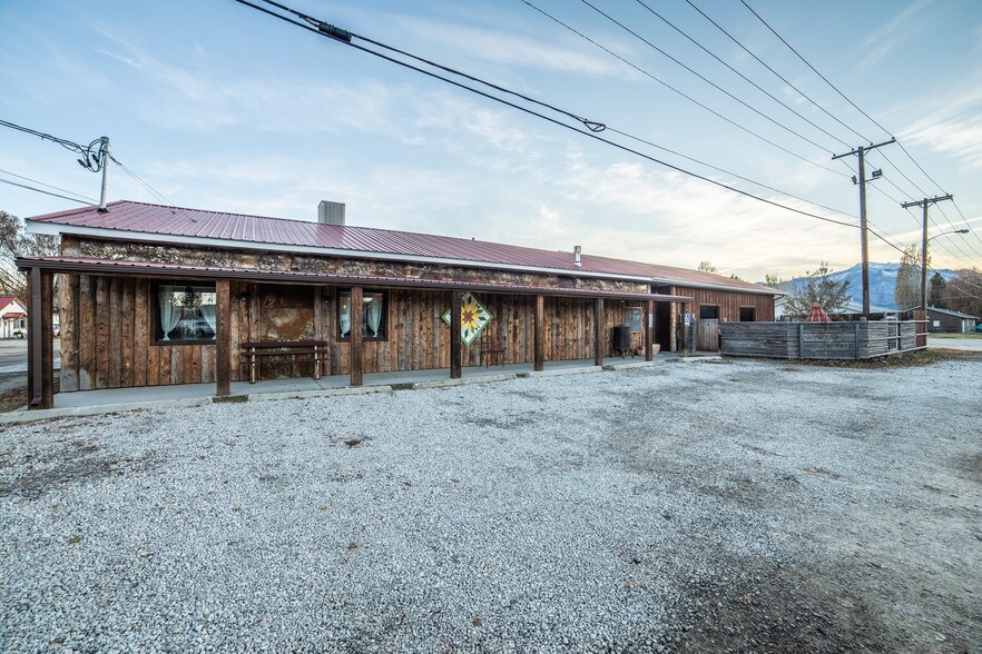 283 2nd St, Corvallis, MT 59828