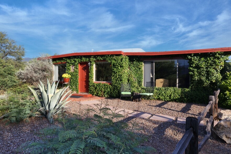 1401 N Camino Cordon Rd, Tucson, AZ for sale - Building Photo - Image 1 of 26