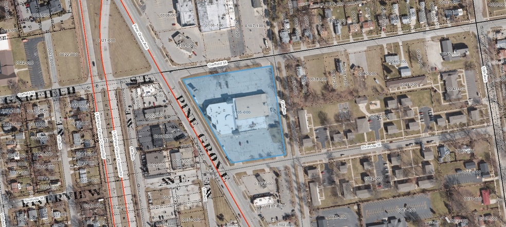 2700 Pine Grove Ave, Port Huron, MI for sale - Building Photo - Image 3 of 5