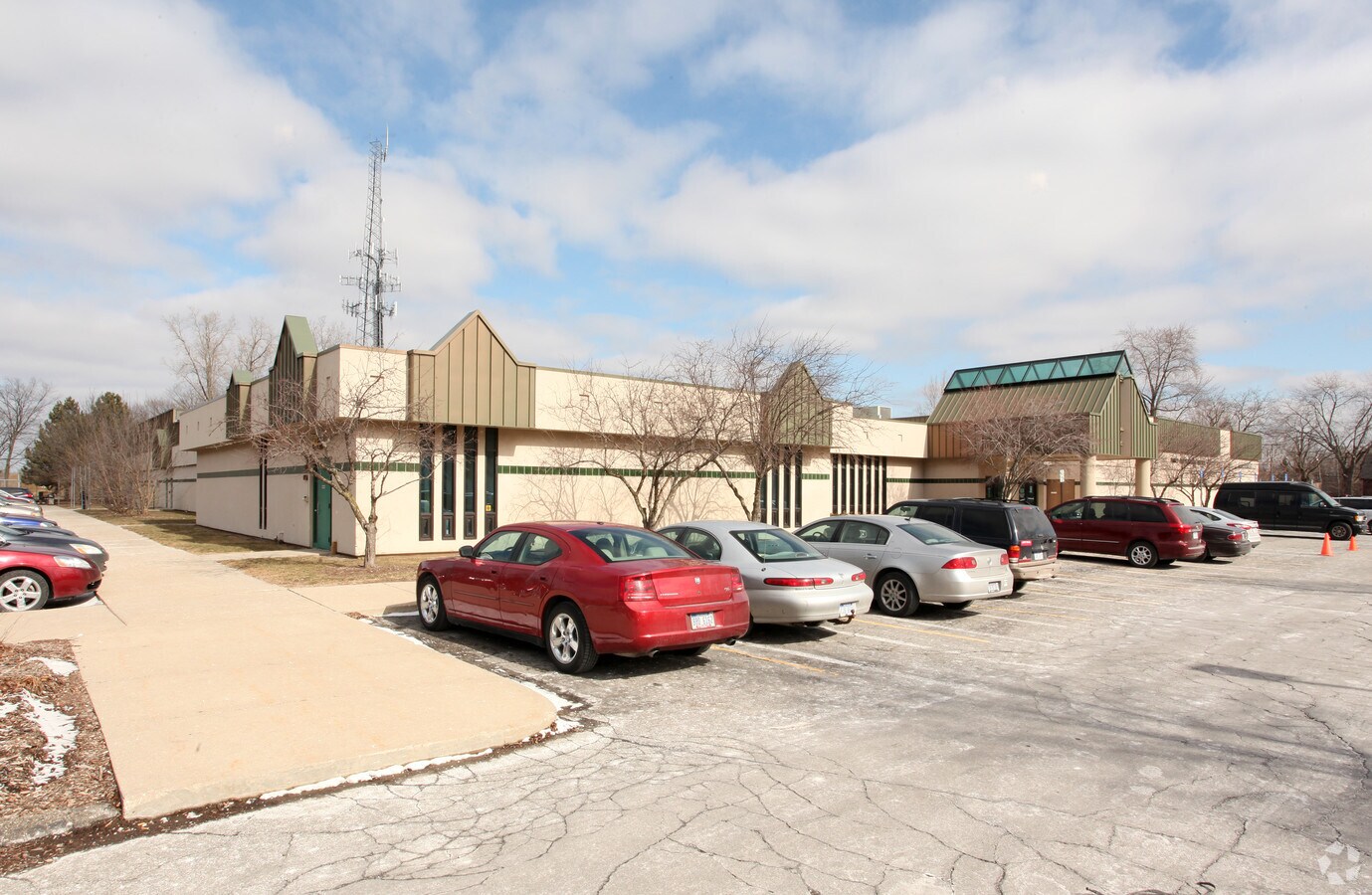 25350 Ecorse Rd, Taylor, MI 48180