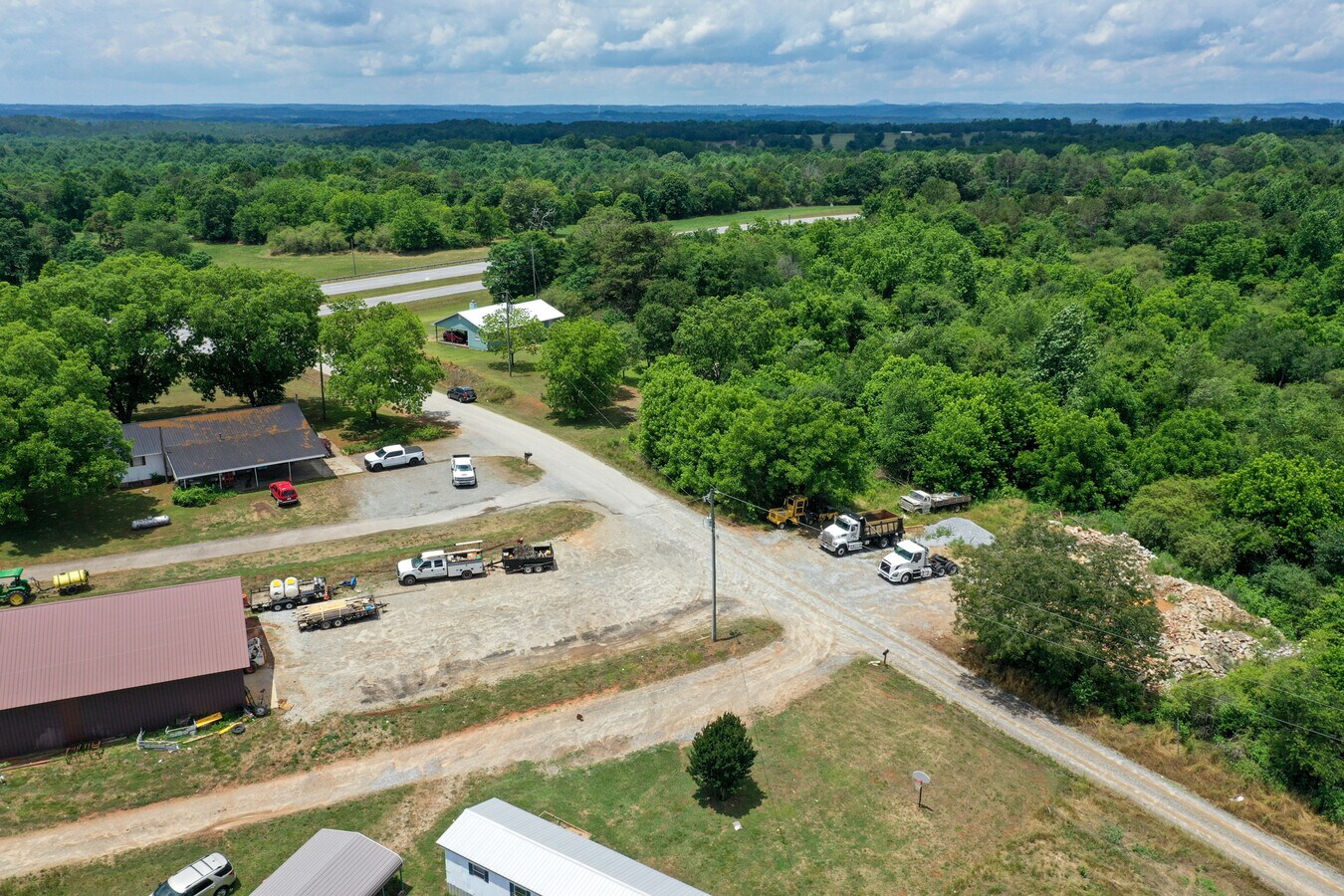 119 Shady Grove Rd, Homer, GA 30547