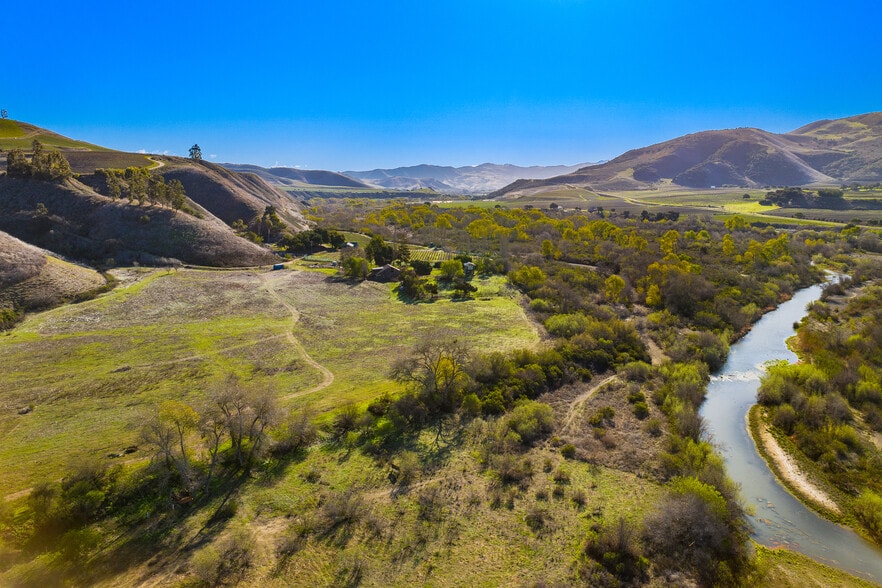 11 Mail Rd, Lompoc, CA for sale - Aerial - Image 3 of 18