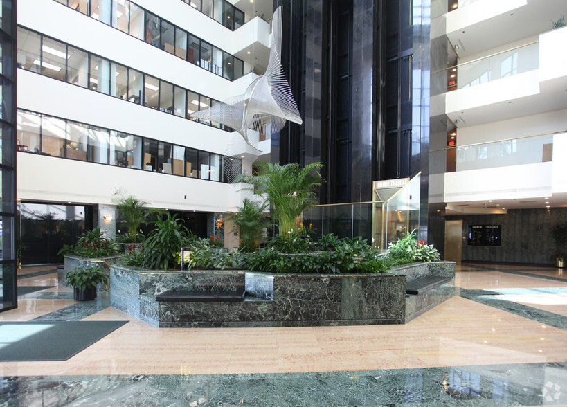 1401 Rockville Pike, Rockville, MD for lease - Lobby - Image 3 of 5