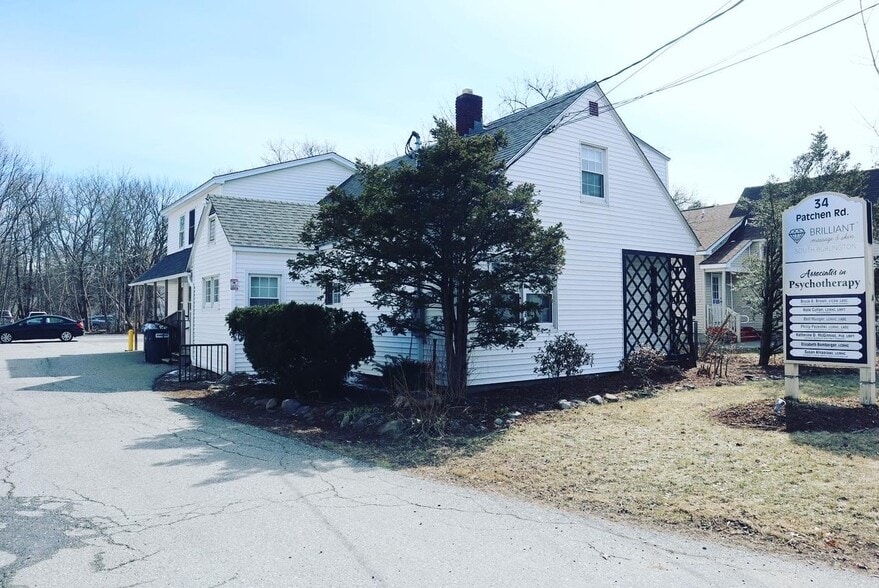 34 Patchen Rd, South Burlington, VT for sale - Building Photo - Image 1 of 1