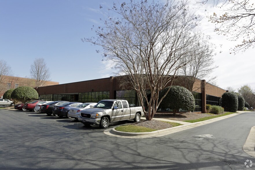 3514 Bush St, Raleigh, NC for lease - Primary Photo - Image 1 of 6