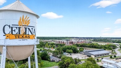 512 N Oklahoma Dr, Celina, TX for lease Interior Photo- Image 1 of 15