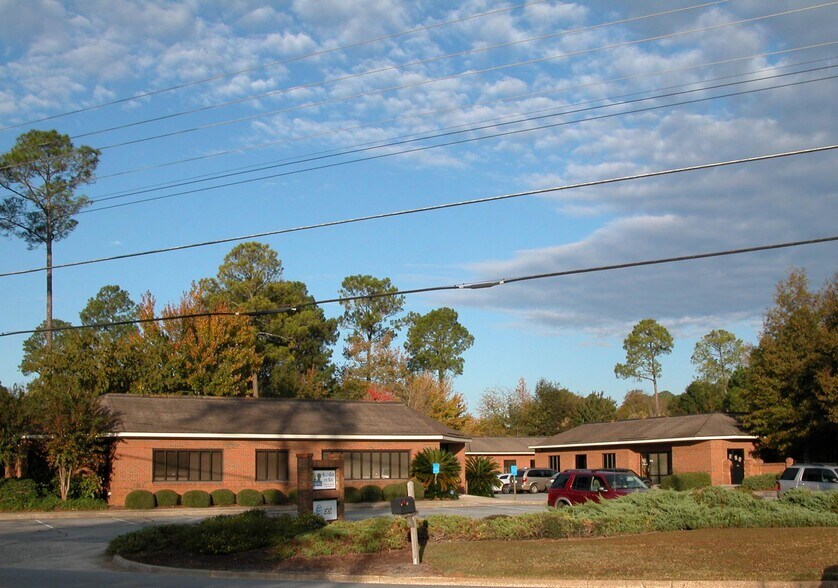 2409 Westgate, Albany, GA for lease - Building Photo - Image 2 of 2