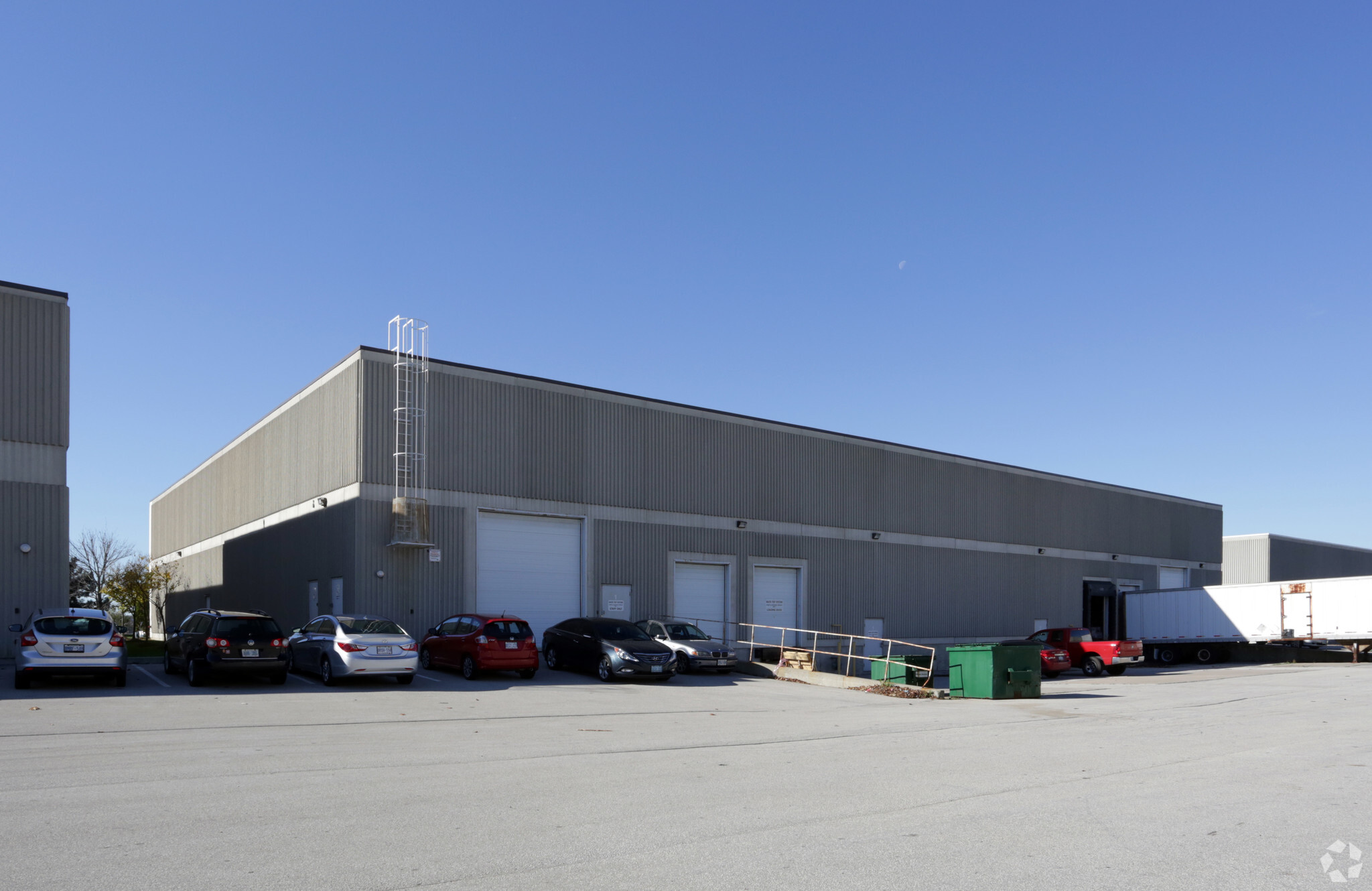 4060B Sladeview Cres, Mississauga, ON L5L 5Y5 - Industrial for Lease ...