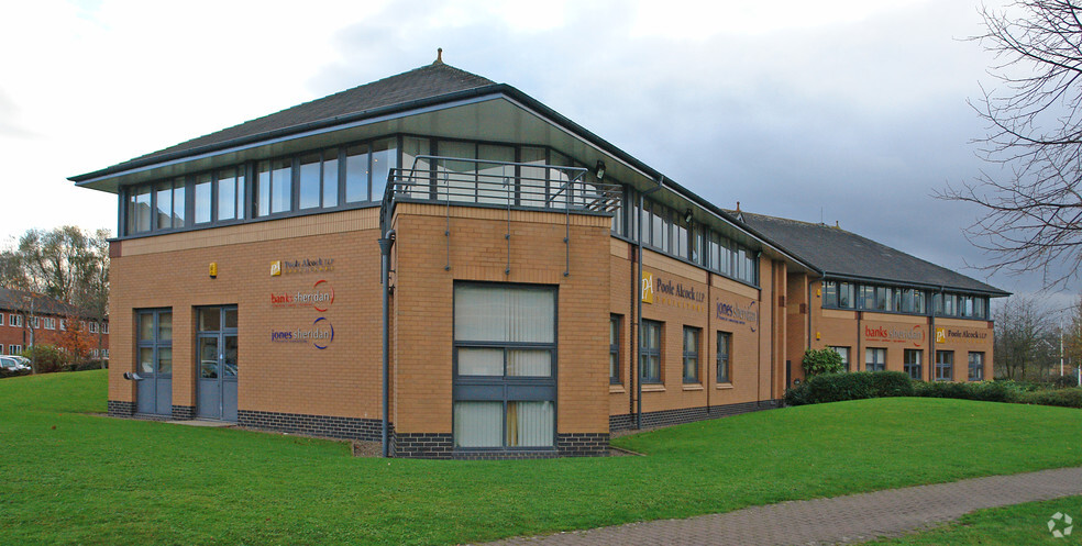 Electra Way, Crewe for sale - Primary Photo - Image 1 of 11