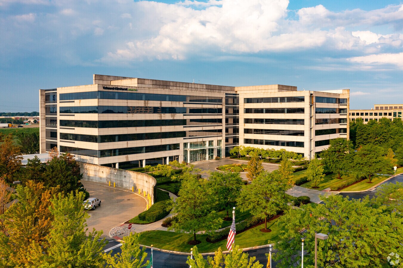 4201 Winfield Rd, Warrenville, IL 60555