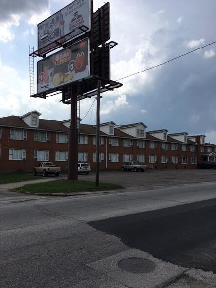 834 3rd St, New Martinsville, WV for sale - Primary Photo - Image 1 of 1