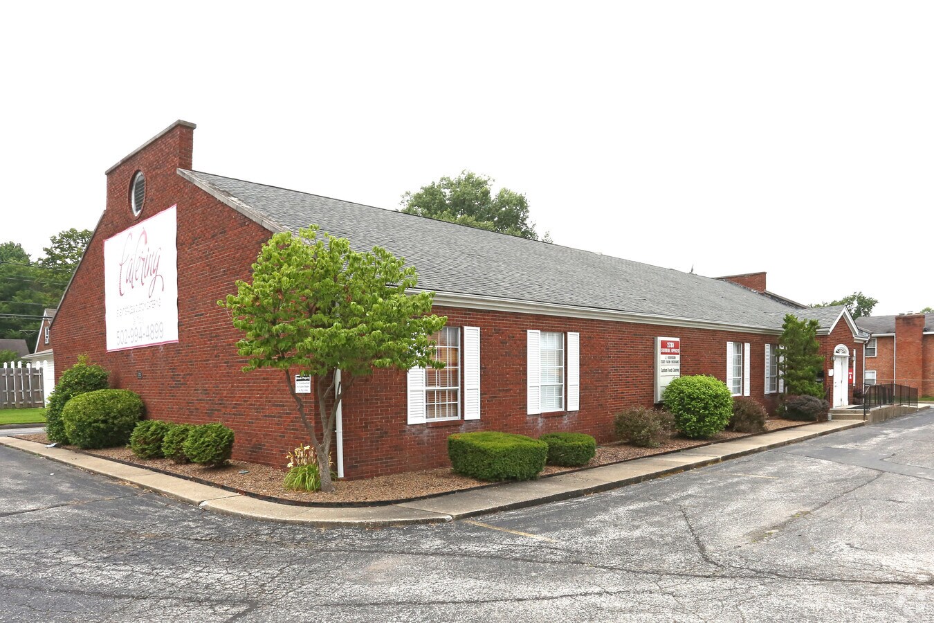 2733 Charlestown Rd, New Albany, IN 47150