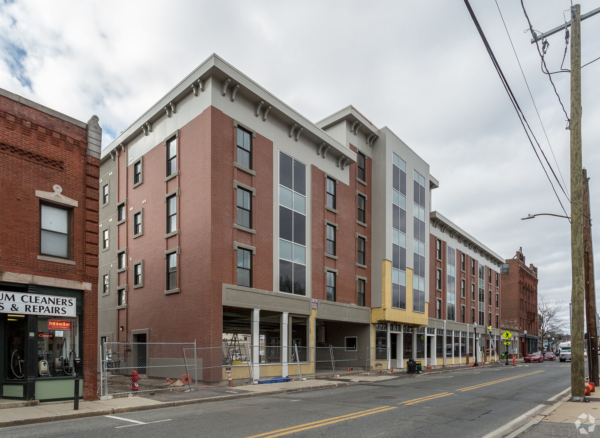 31 S Main St, Natick, MA for sale Primary Photo- Image 1 of 1