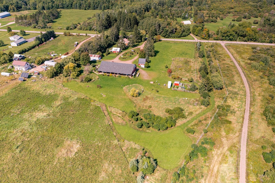 60445 E Summit Rd W, Ashland, WI for sale - Building Photo - Image 2 of 64