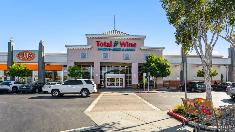 2290-3020 Bridgepointe Pky, San Mateo, CA for lease - Building Photo - Image 3 of 9