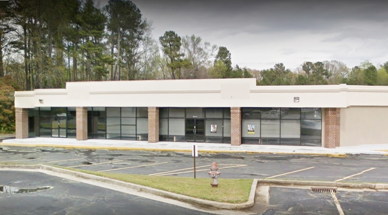 2420 Wisteria Blvd, Snellville, GA for lease Building Photo- Image 1 of 7