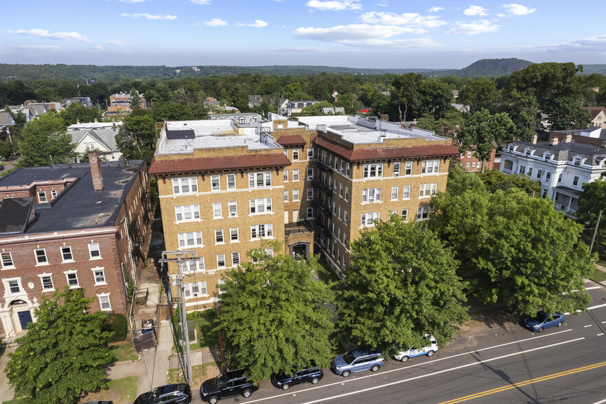 66 Norton St, New Haven, CT for sale - Building Photo - Image 1 of 18