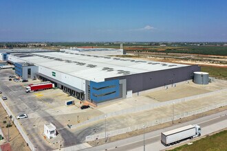 Calle del Parque Logístico, 1 B, Carmona, SEV - AERIAL  map view - Image1