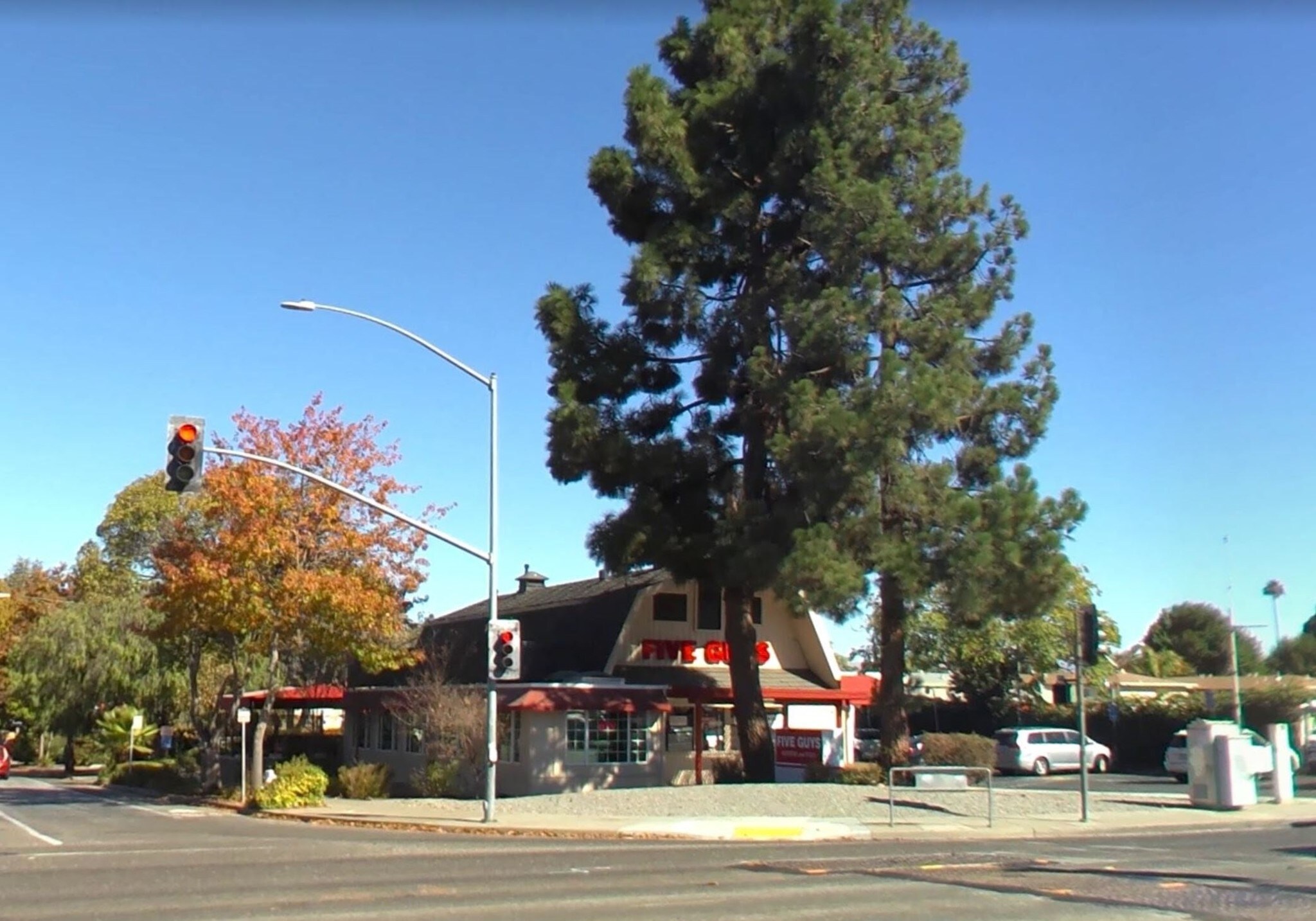 2098 W El Camino Real, Mountain View, CA for sale Building Photo- Image 1 of 1