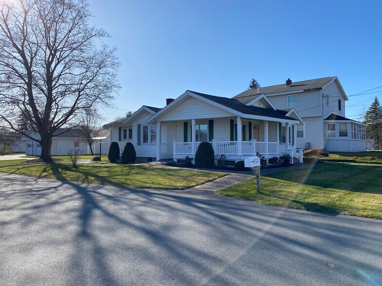 2779 Hamburg St, Rotterdam, NY for sale - Building Photo - Image 1 of 1