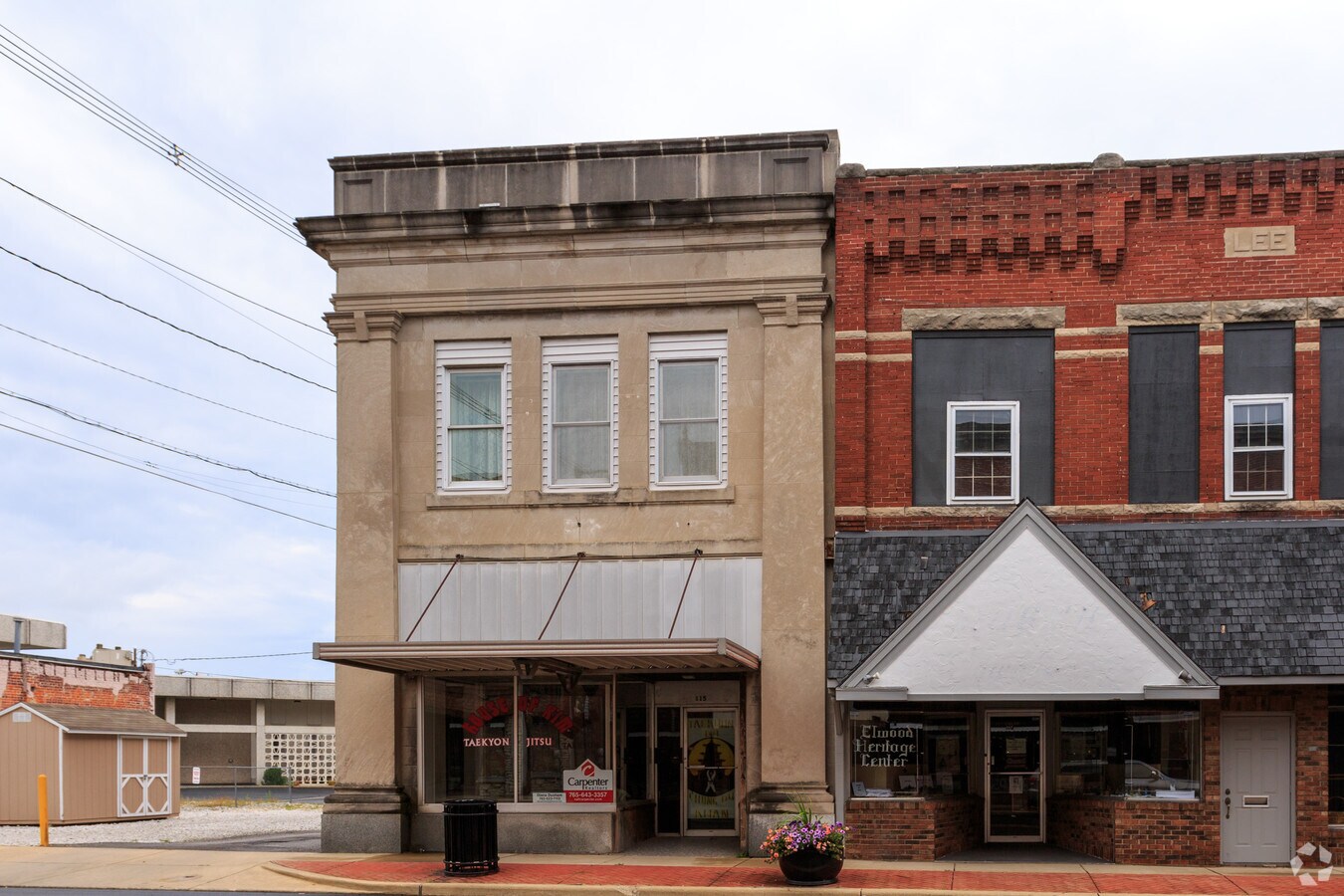 115 S Anderson St, Elwood, IN 46036