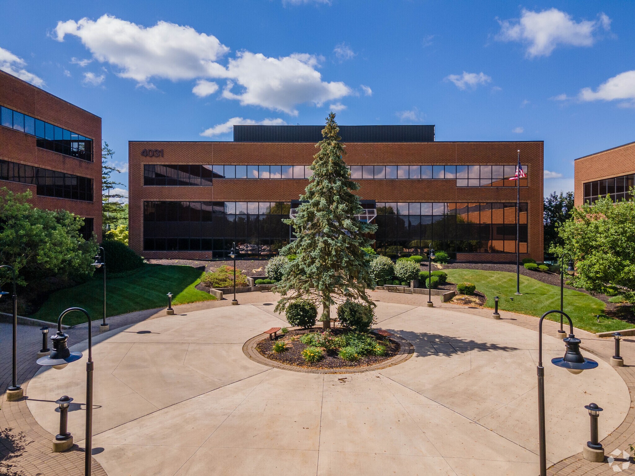 4031 Colonel Glenn Hwy, Dayton, OH for sale Building Photo- Image 1 of 1